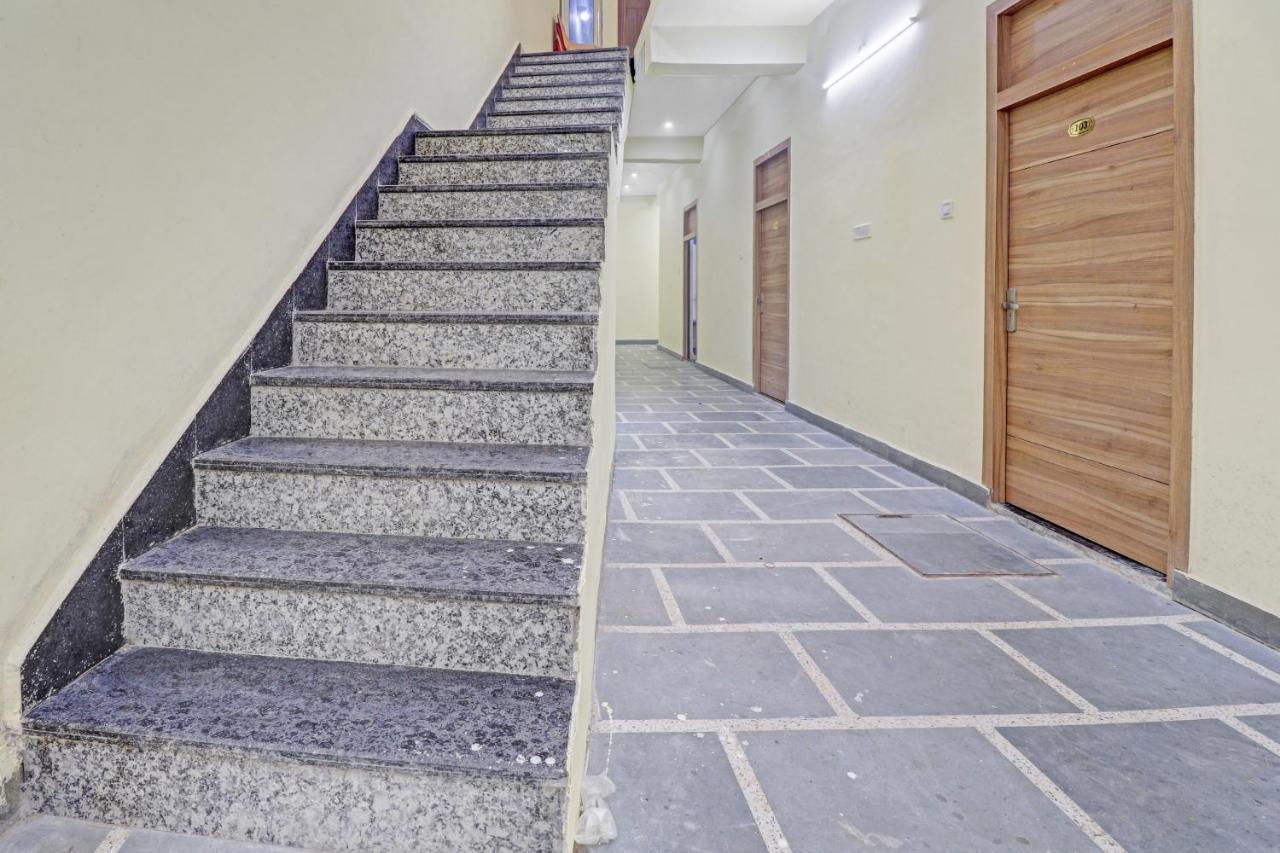 Collection O Pearl Inn Guest House Gwalior Exterior foto